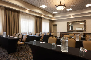Versailles Ballroom, Toms River NJ weddings at the Ramada Hotel & Suites in Central NJ 8